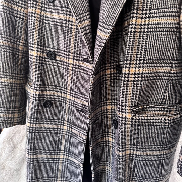 Lauren Ralph Lauren Glen Plaid Wool Pea Coat in Black and pale Gold - Picture 7 of 8